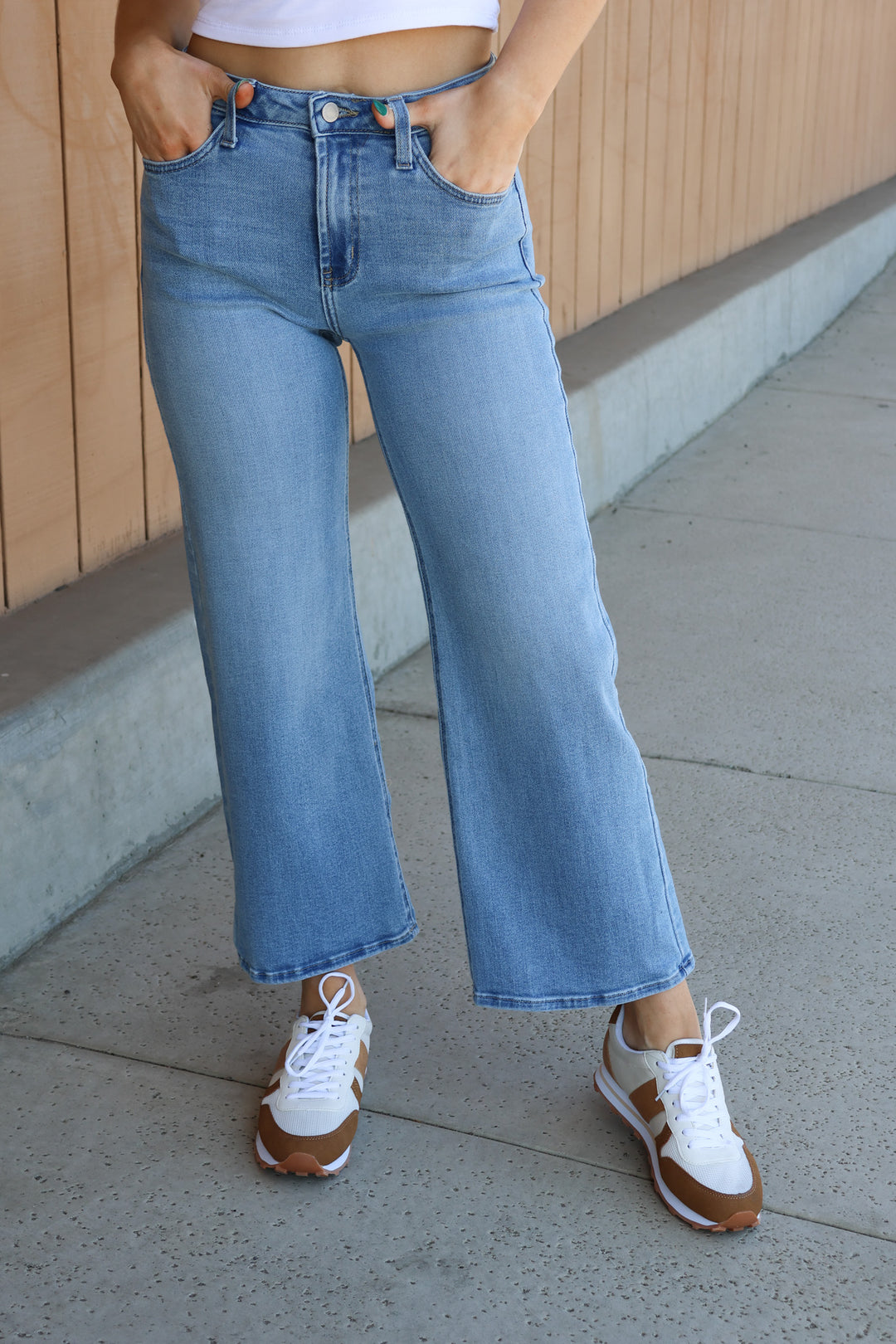 Sofia Jeans - ShopSpoiled