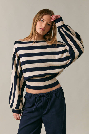 Kinda Chic Sweater - ShopSpoiled