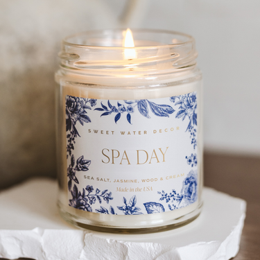 Spa Day 9 oz Soy Candle - Home Decor & Gifts - ShopSpoiled