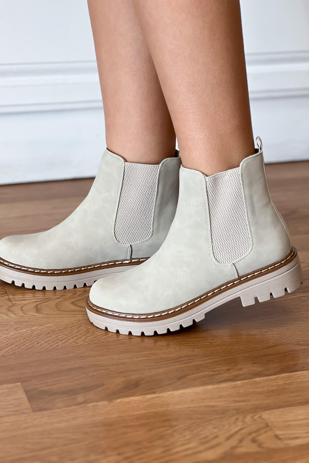 Paden Boots in Natural - ShopSpoiled