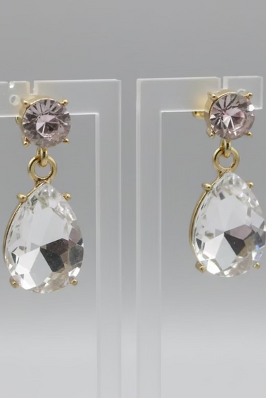 Crystal Kiss Dangle Earring - ShopSpoiled