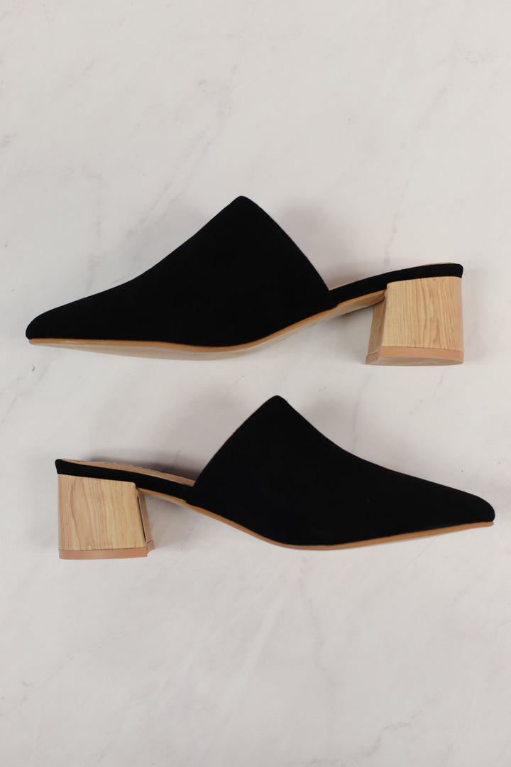 Olivia Mule Heels: Black - ShopSpoiled