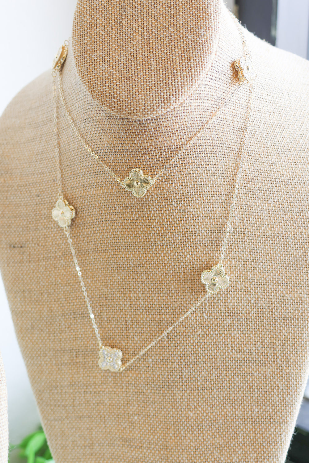 Crystal Clover Necklace - ShopSpoiled