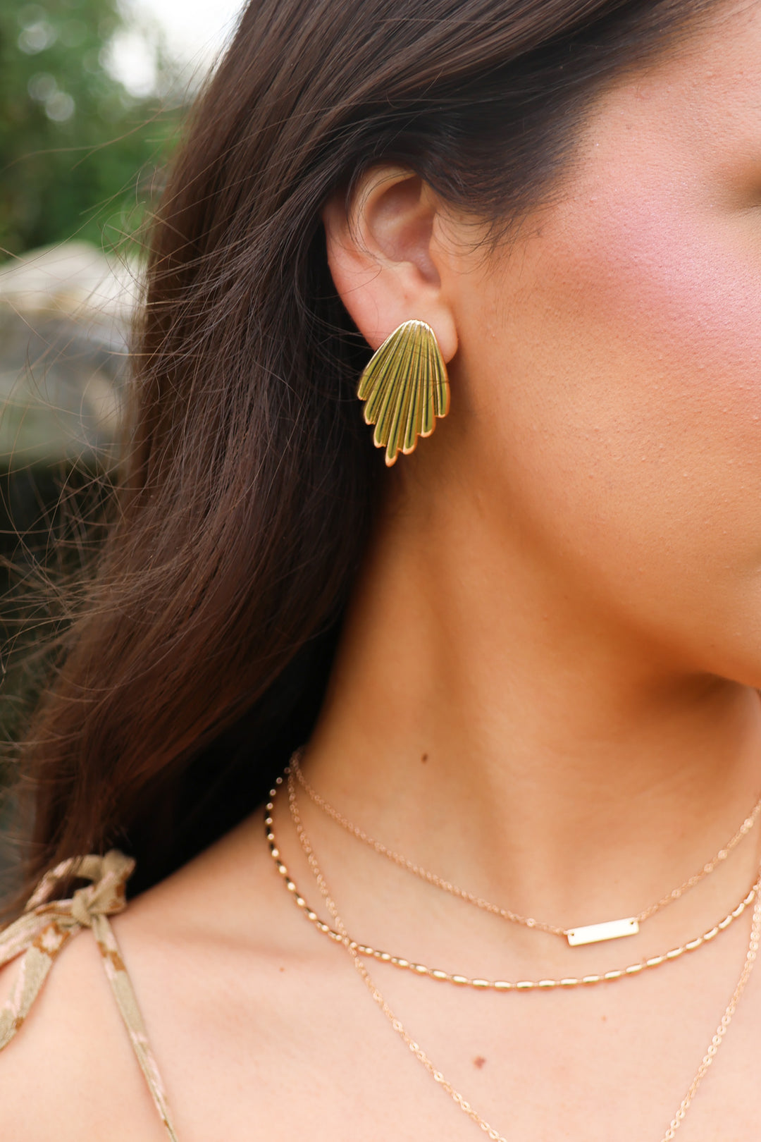 Gold Scalloped Earrings - ShopSpoiled