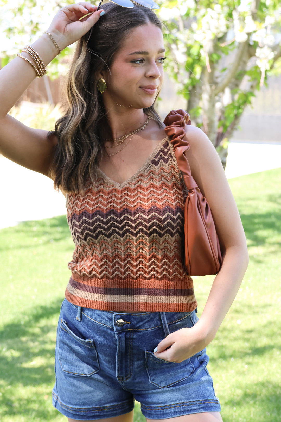 70's Beach Vibe Tank In Brown - ShopSpoiled