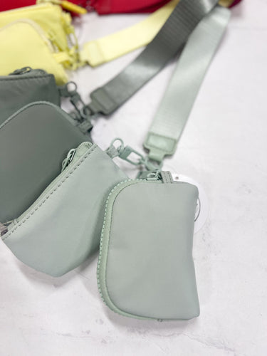 Lola Wristlet - ShopSpoiled