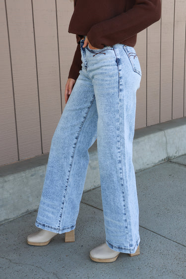 Lennon Wide Leg Jeans - ShopSpoiled