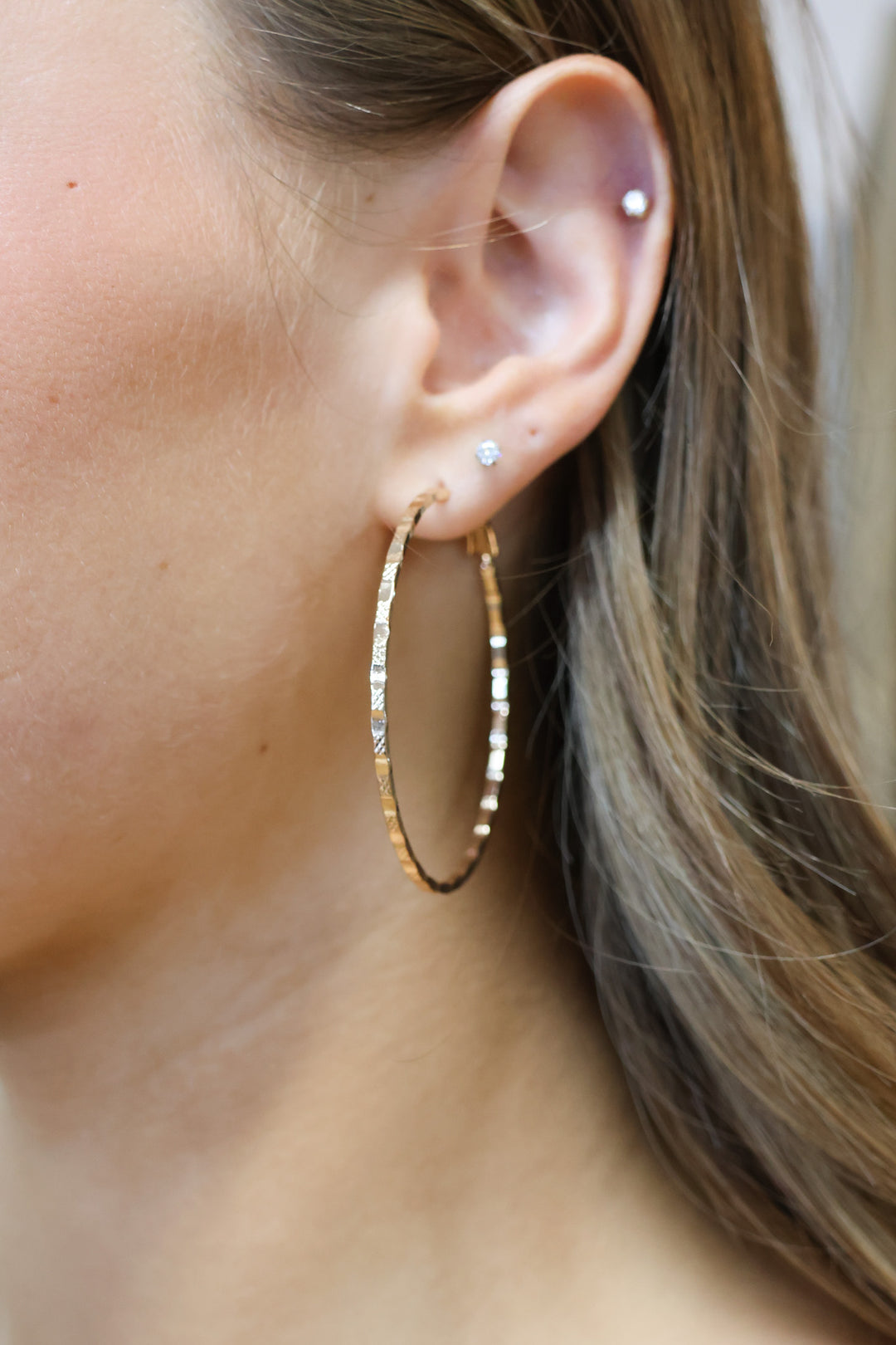 My Everyday Medium Hoop Earring - ShopSpoiled