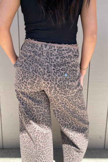 Muted Leopard Barrel Jeans - ShopSpoiled