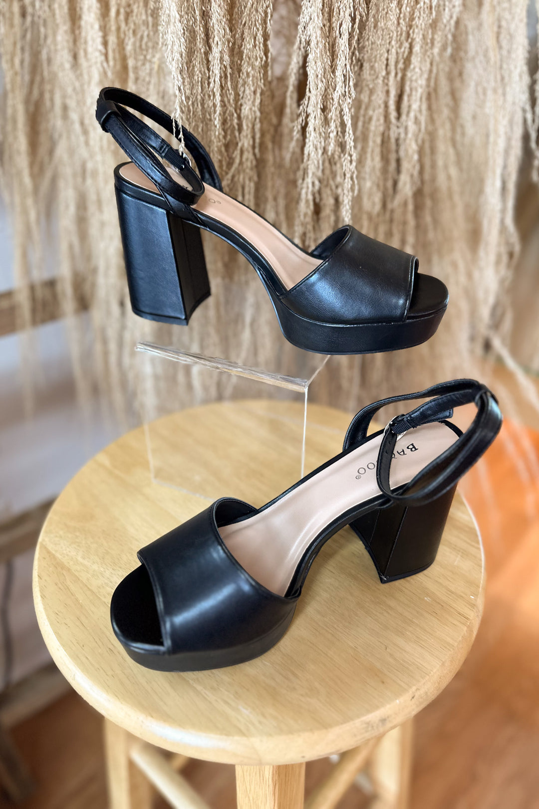 Step Up Heels in Black - ShopSpoiled