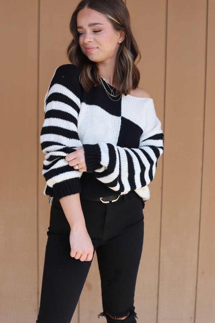 Spotlight Sweater - ShopSpoiled