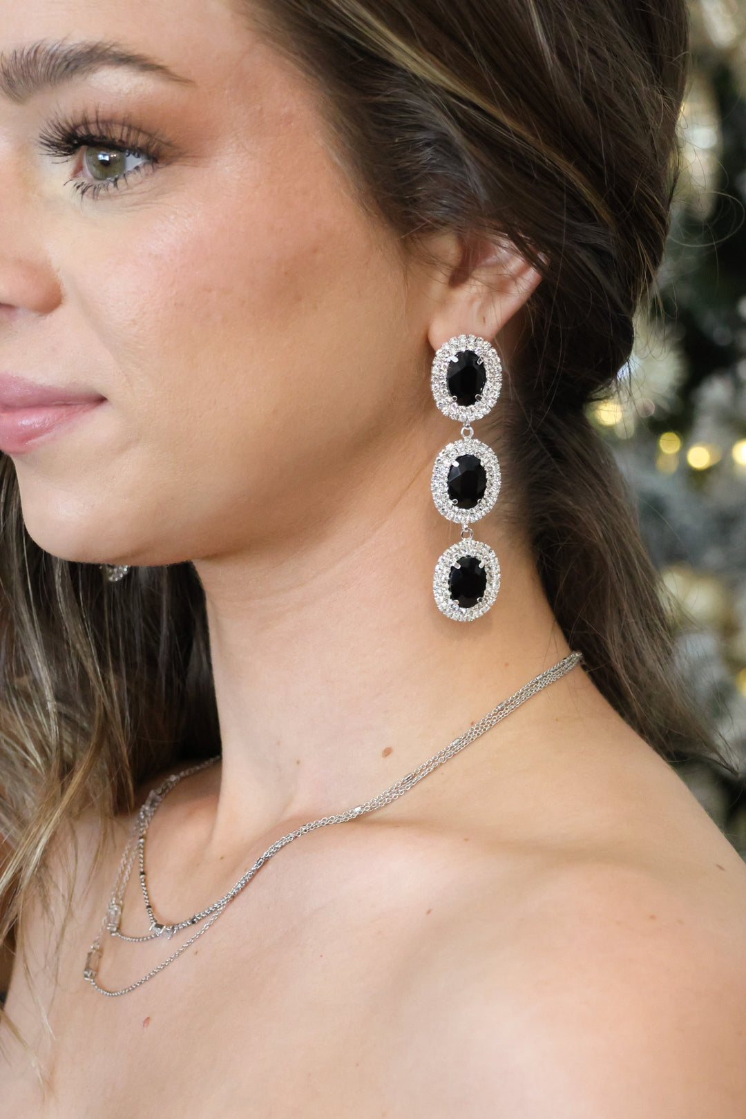 What A Delight Earring In Black - ShopSpoiled
