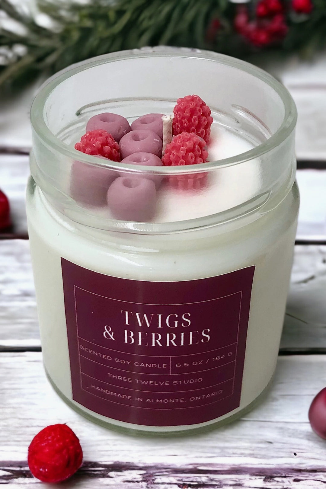 Twigs and Berries Candle - ShopSpoiled