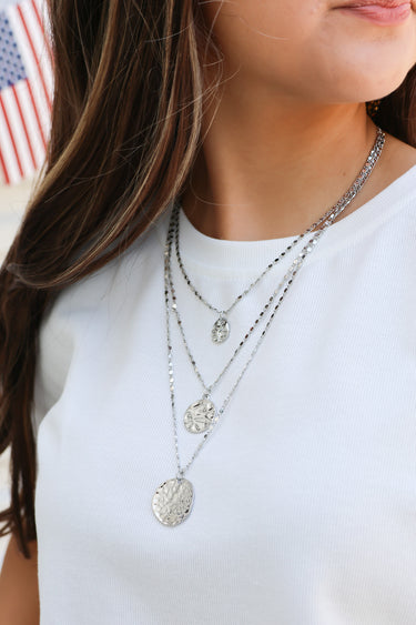 Charming Moment Necklace - ShopSpoiled