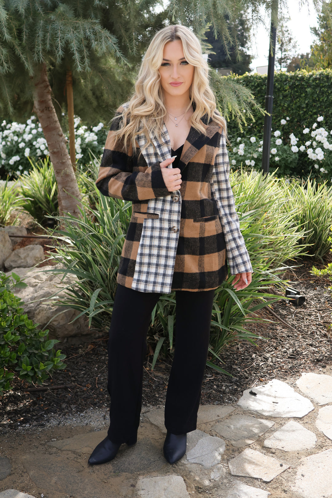 Warm & Cozy Plaid Jacket - ShopSpoiled