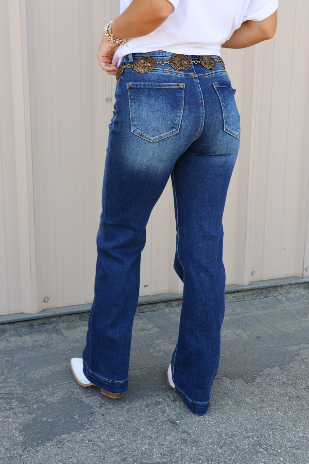 Regina Jeans - ShopSpoiled