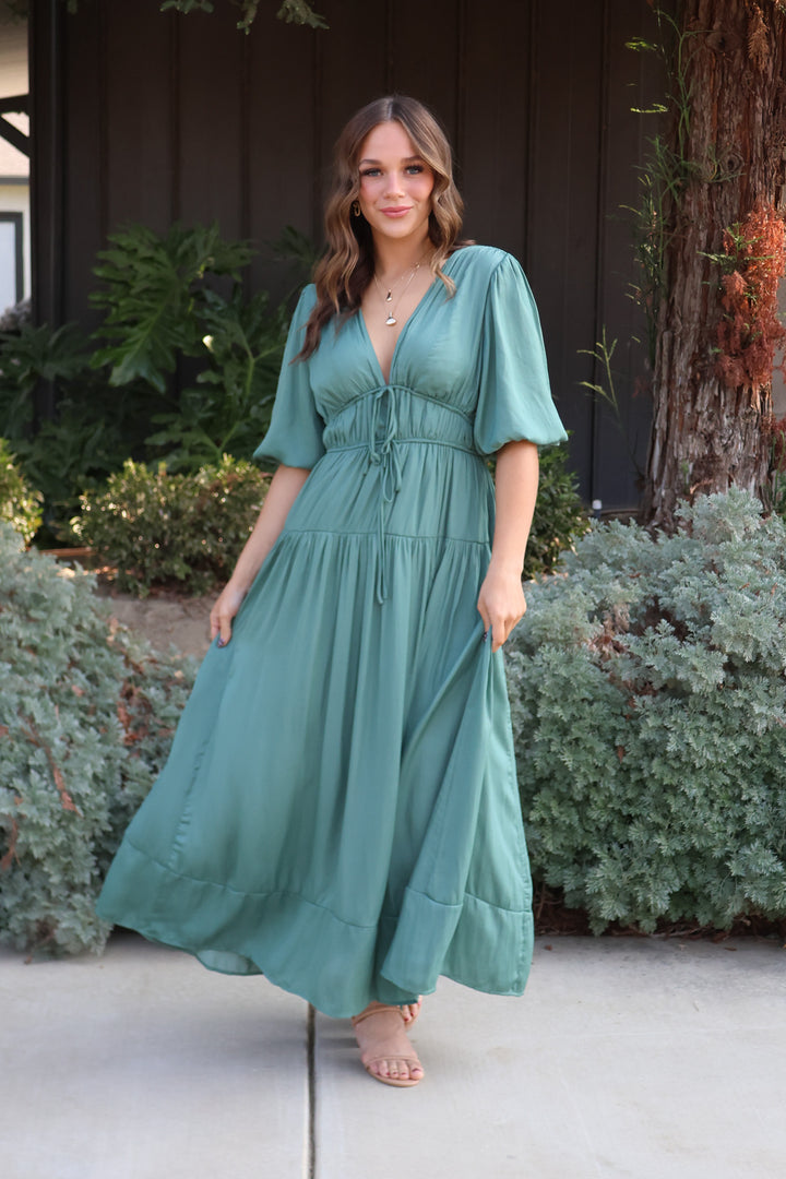 Holiday Mixer Maxi Dress - ShopSpoiled