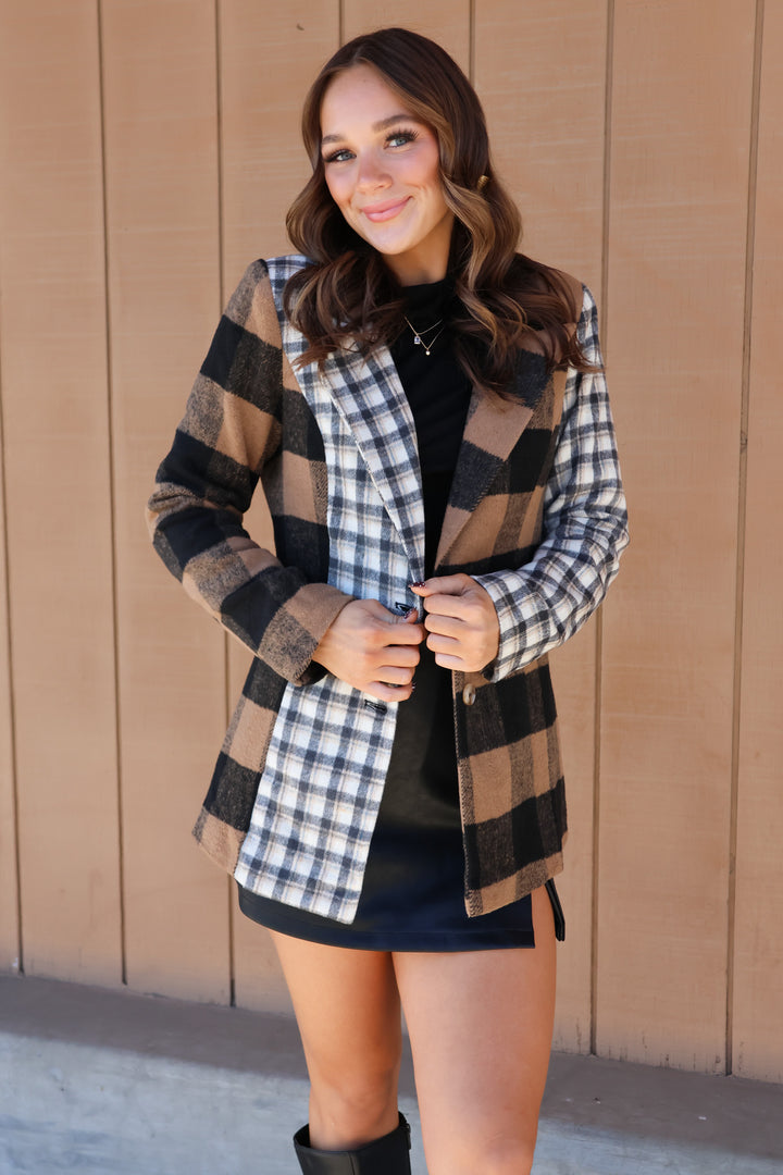 Warm & Cozy Plaid Jacket - ShopSpoiled