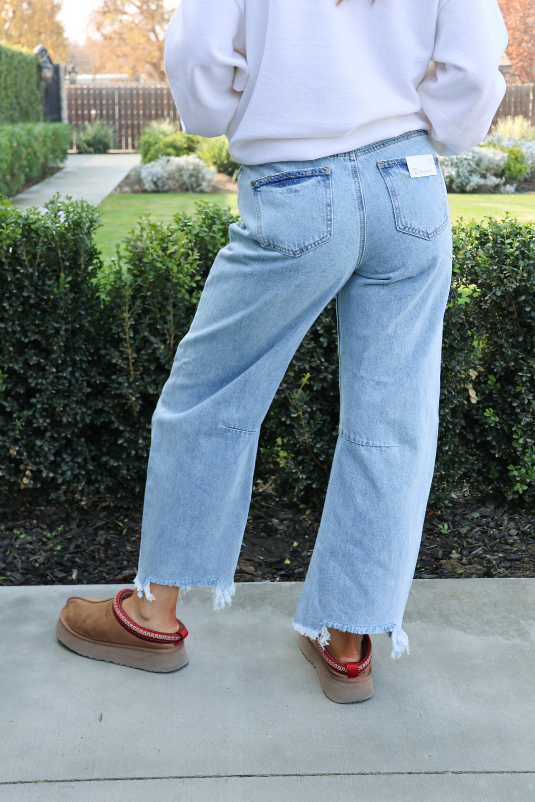 Ellie Barrel Jeans - ShopSpoiled