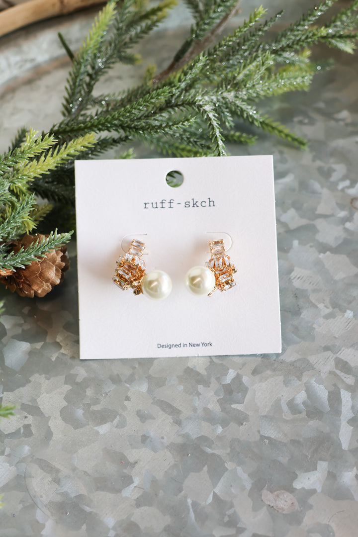 Knot Your Pearl Earrings - ShopSpoiled