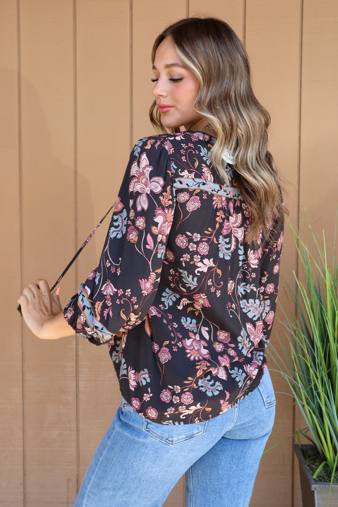 Floral Gardens Top - ShopSpoiled