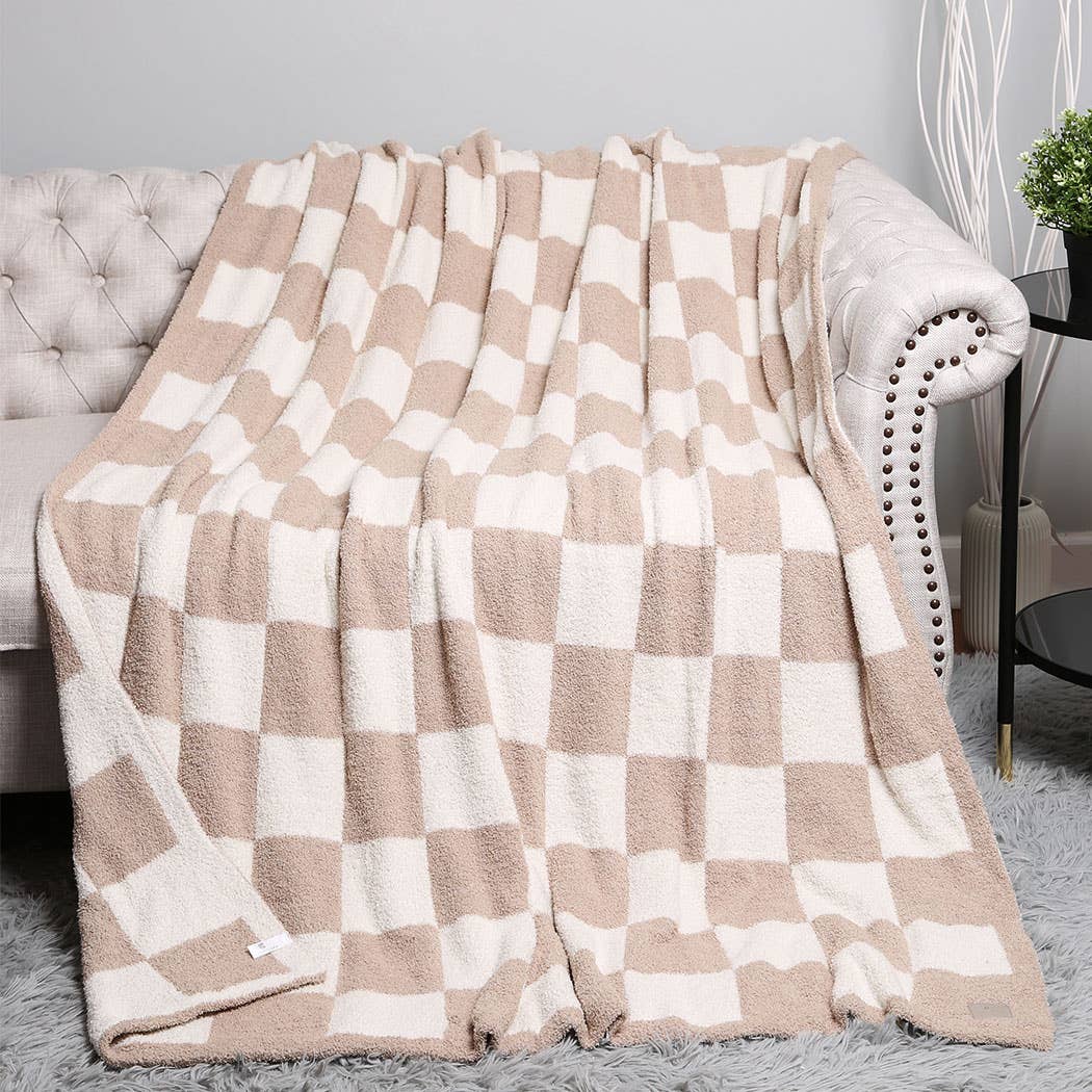 Checkerboard Patterned Throw Blanket: ONE SIZE / Beige - ShopSpoiled