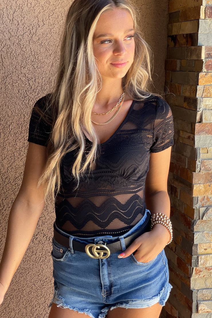 Leave A Kiss Bodysuit - ShopSpoiled