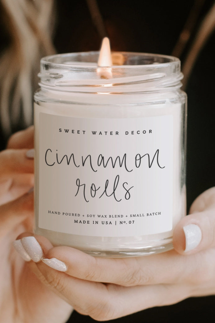 Cinnamon Roll Candle - ShopSpoiled