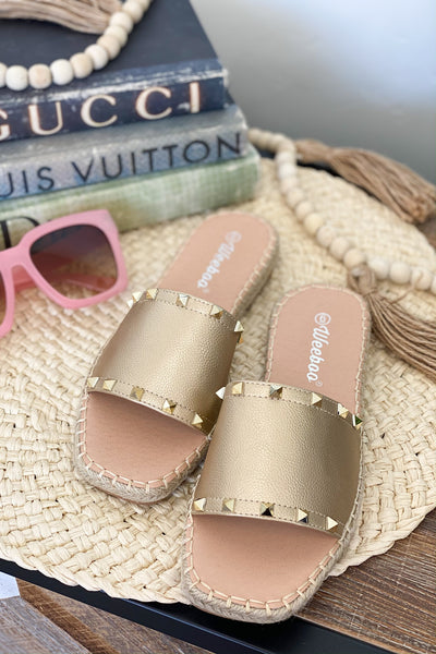 Grace Sandals: Gold - ShopSpoiled