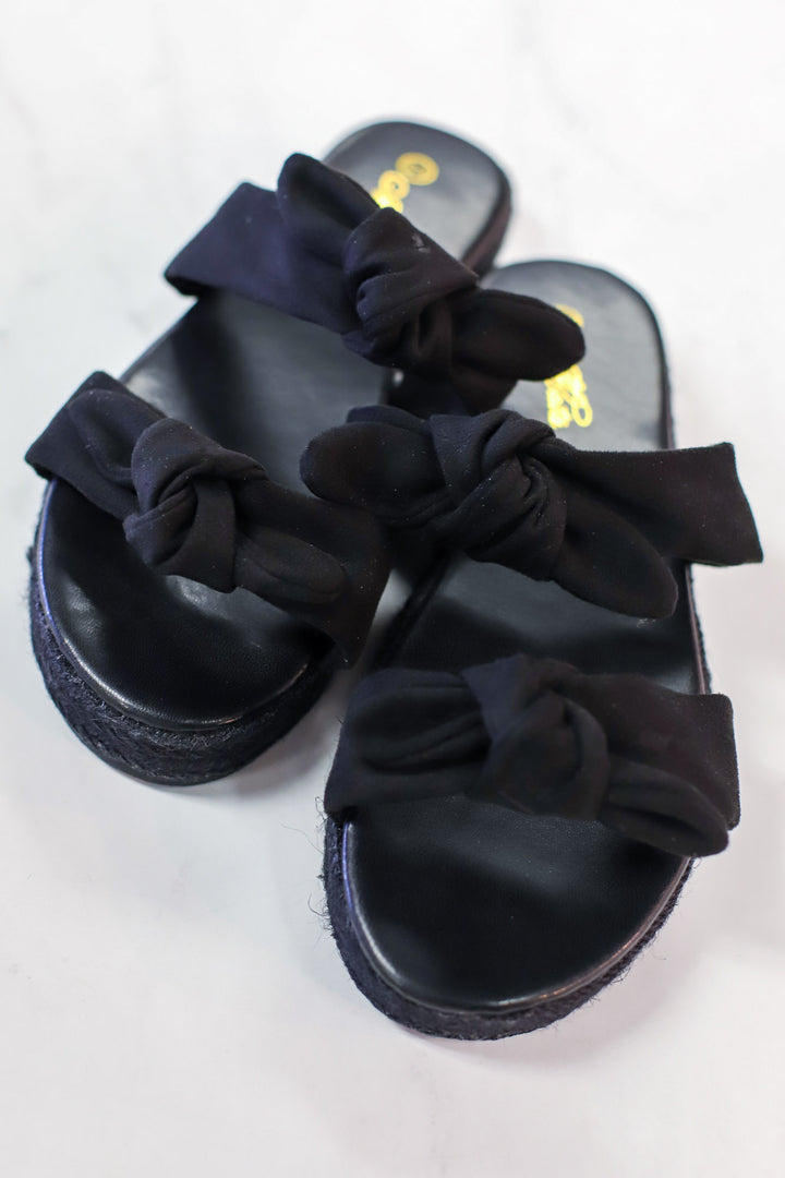 Double Knot Sandal: Black - ShopSpoiled