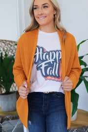 Happy Fall Retro Graphic Tee - ShopSpoiled
