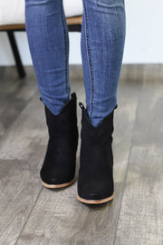 Press Replay Booties: Black - ShopSpoiled